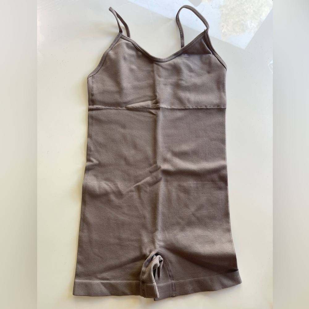 Garage Ribbed Taupe Romper - S